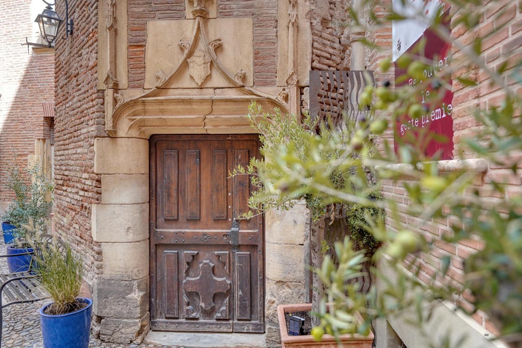 Les Relais Du Capitole - Appartements D'Hotes ตูลูส ภายนอก รูปภาพ